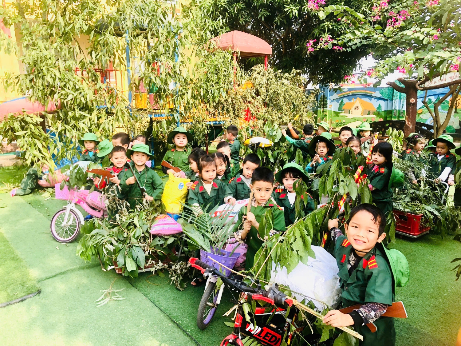 Chiến sỹ tải gạo